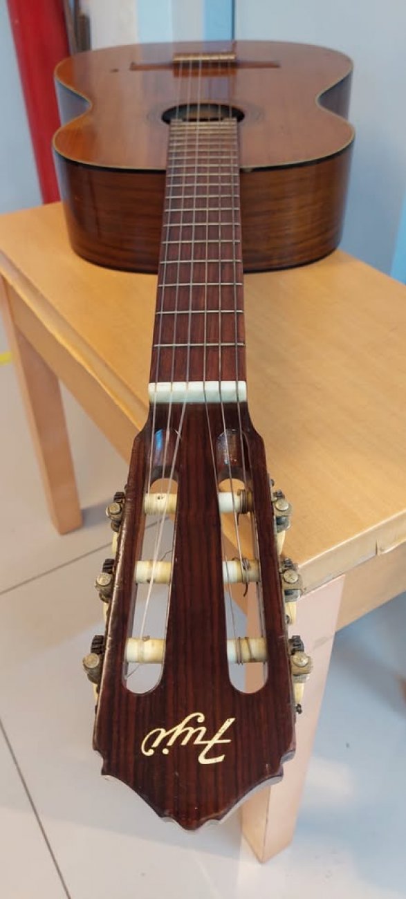 VINTAGE FUJI FABRICA DE GUITARRAS KUROSAWA DE MATSUMOTO