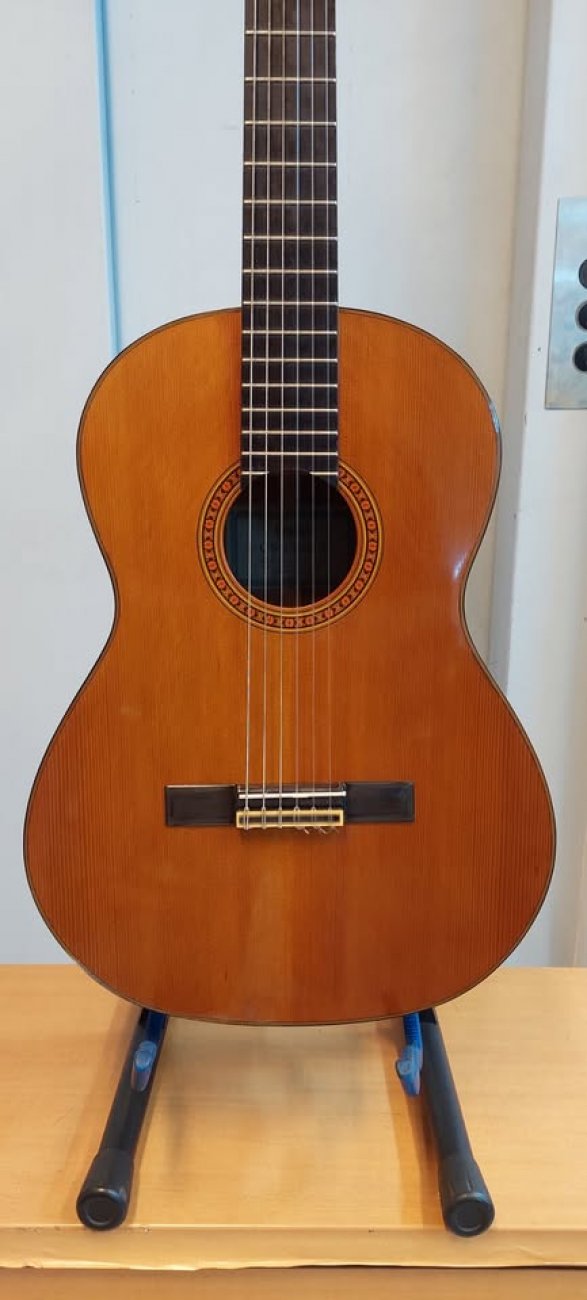 YAMAHA 3/4 MODELO CS-150CA