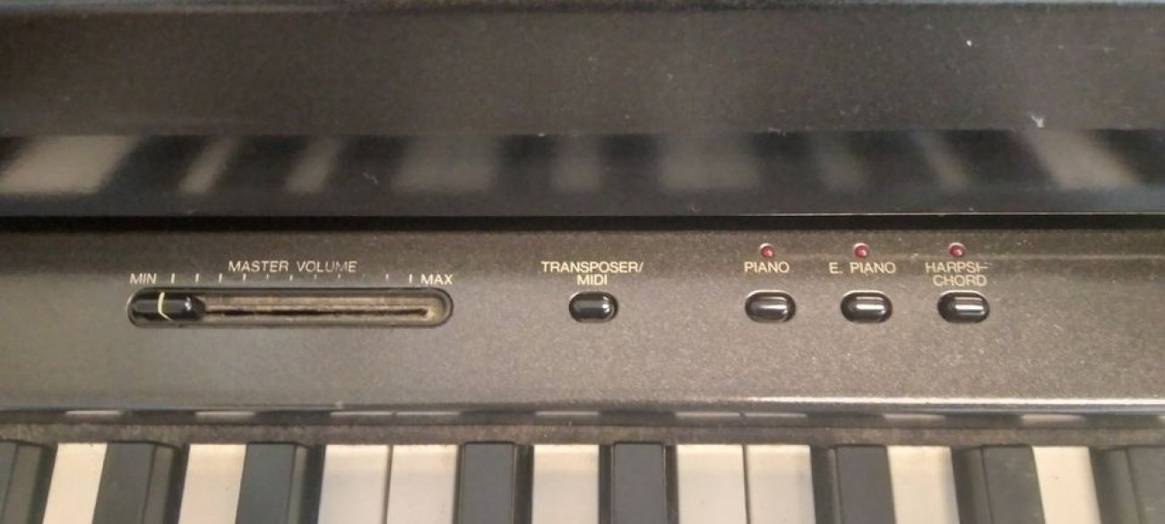 YAMAHA CLAVINOVA MODELO CLP-250