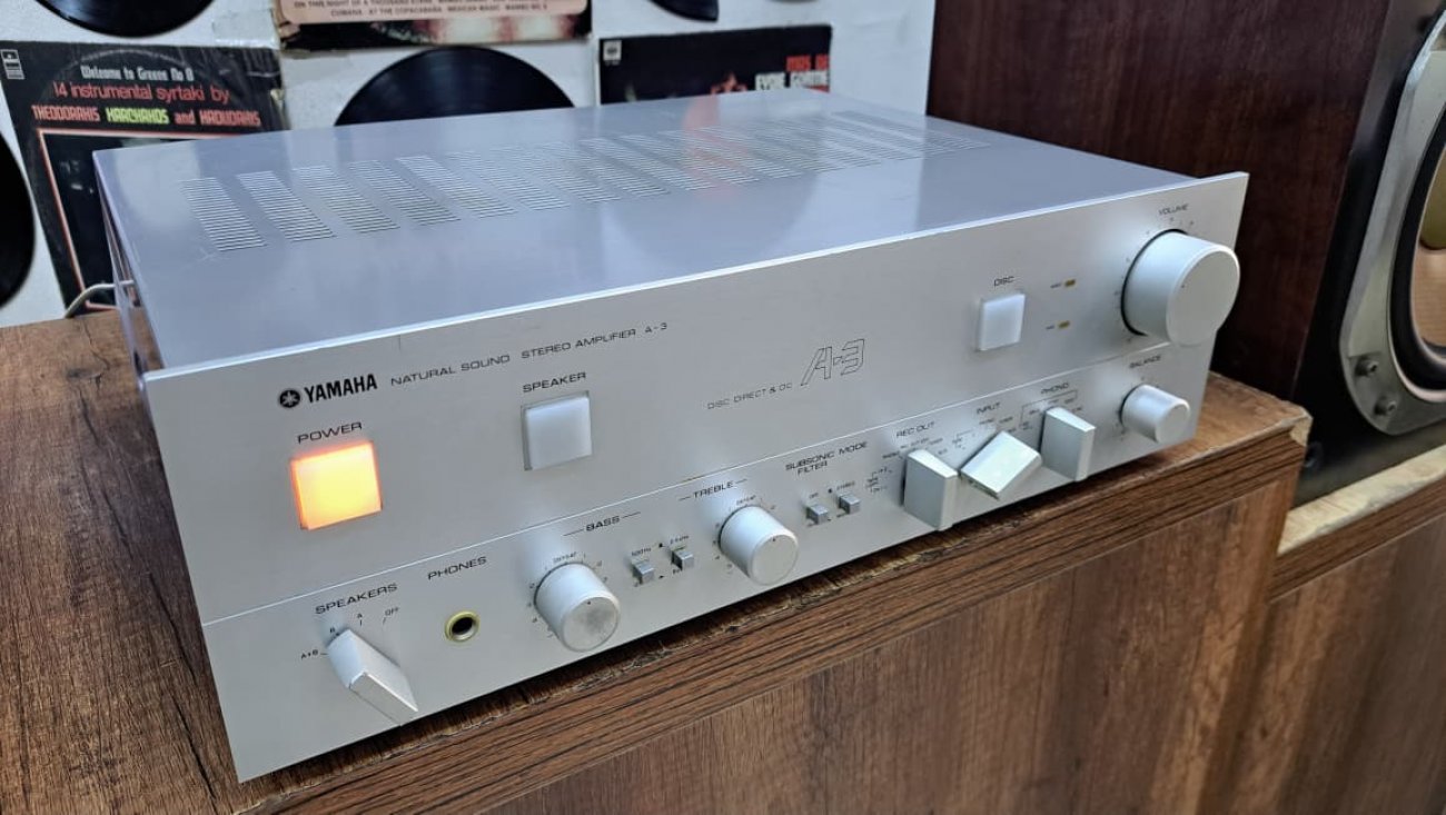 YAMAHA MODELO A-3