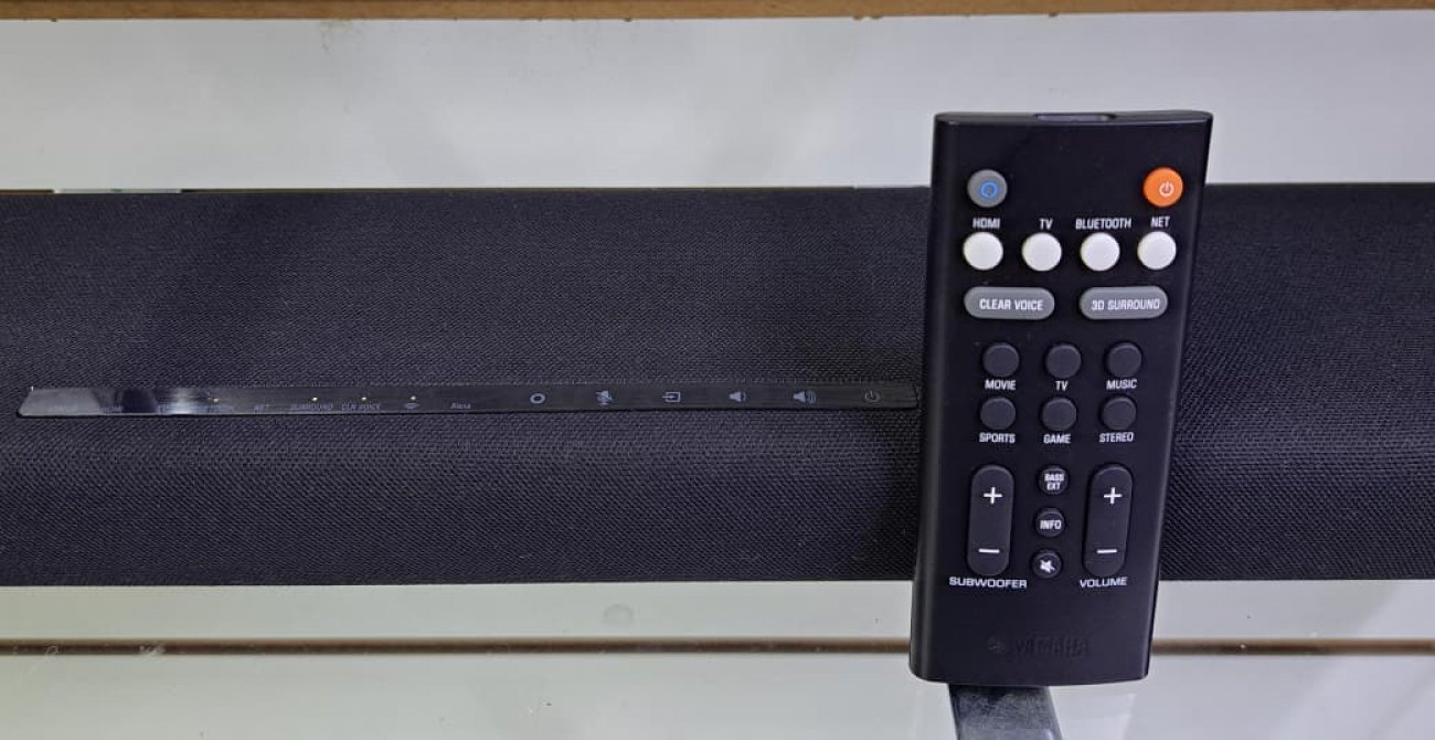 YAMAHA MODELO ATS-1090
