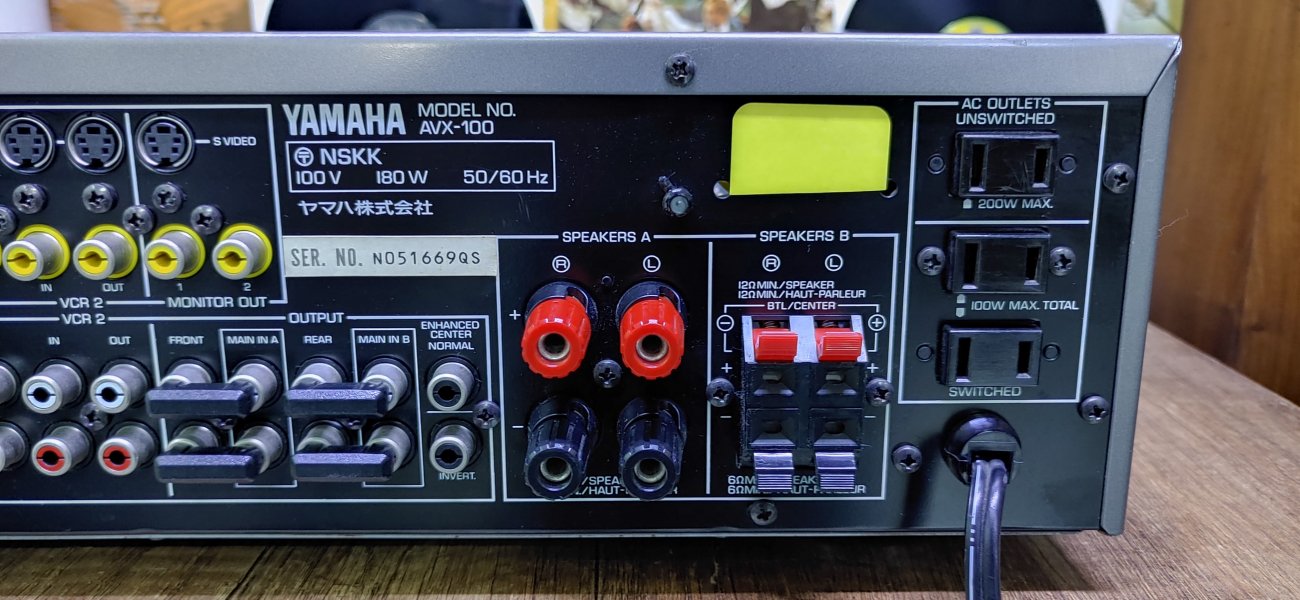 YAMAHA MODELO AVX-100