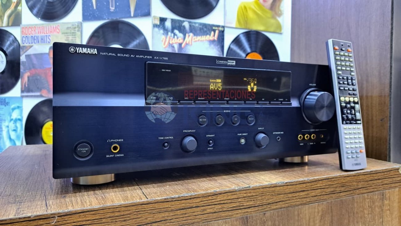 YAMAHA MODELO AX-V765