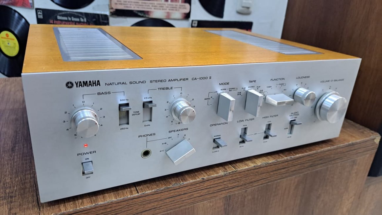 YAMAHA MODELO CA-1000 ii