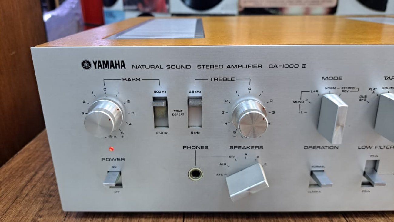 YAMAHA MODELO CA-1000 ii