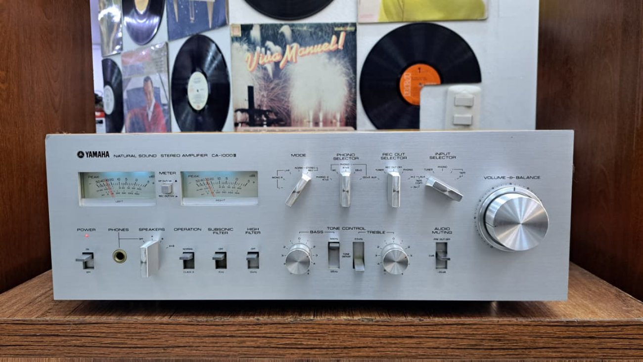 YAMAHA MODELO CA-1000iii