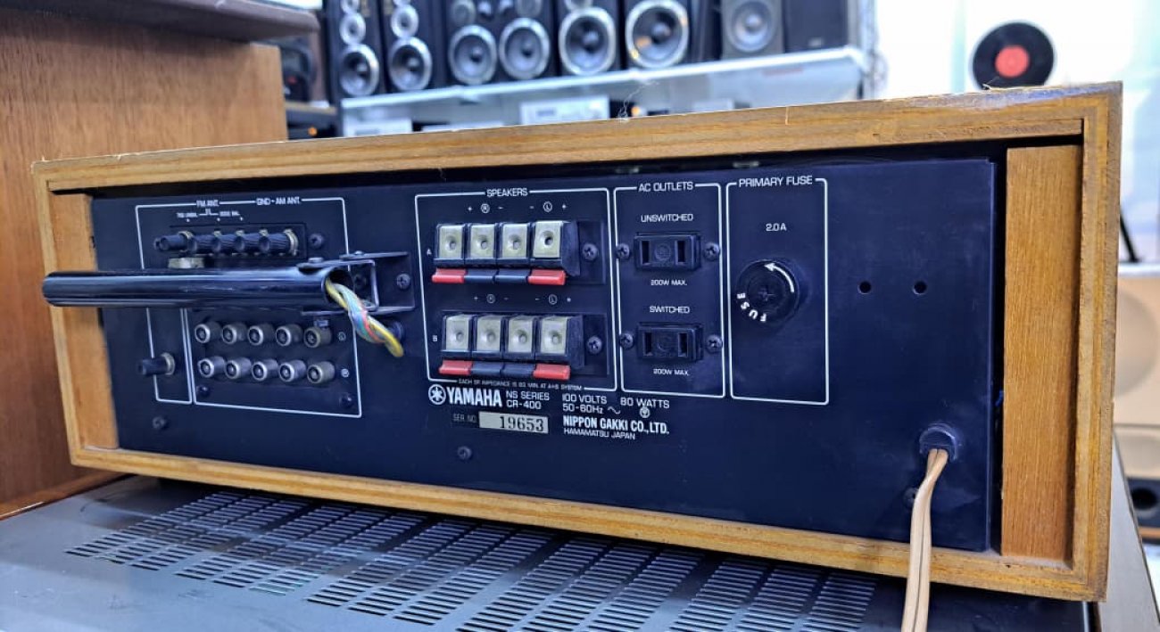 YAMAHA MODELO CR-400