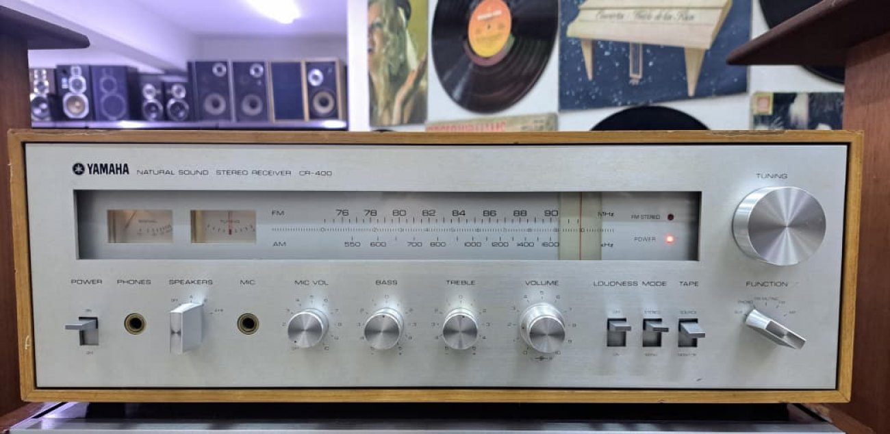 YAMAHA MODELO CR-400