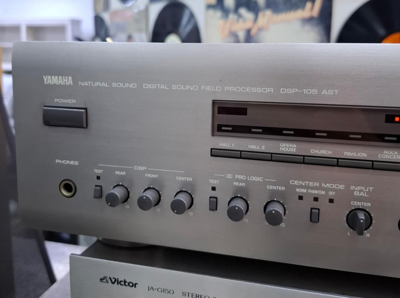 YAMAHA MODELO DSP-105AST