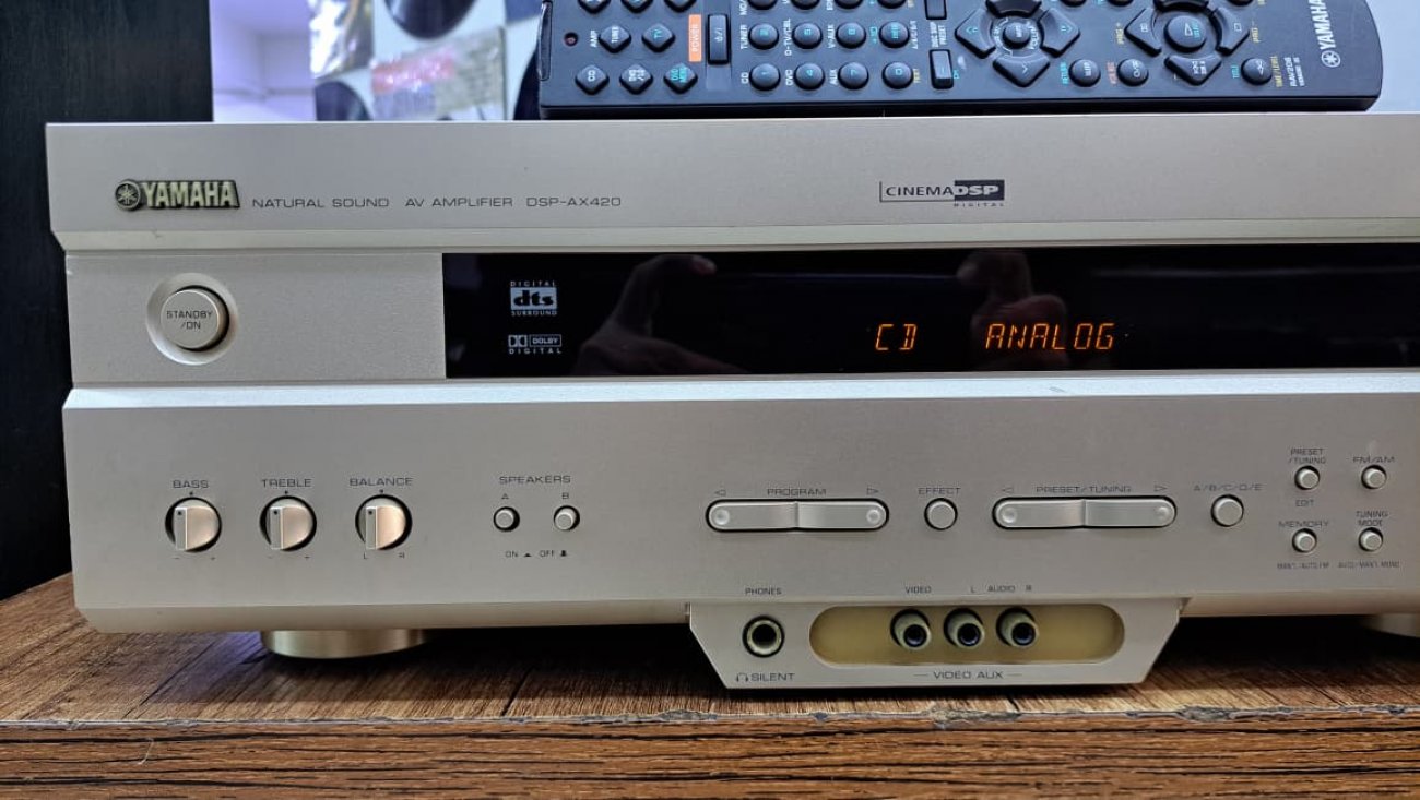 YAMAHA MODELO DSP-AX420