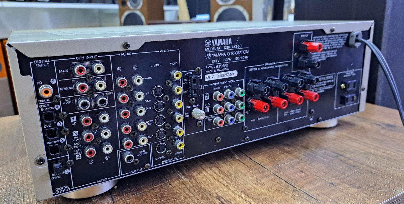 YAMAHA MODELO DSP-AX530