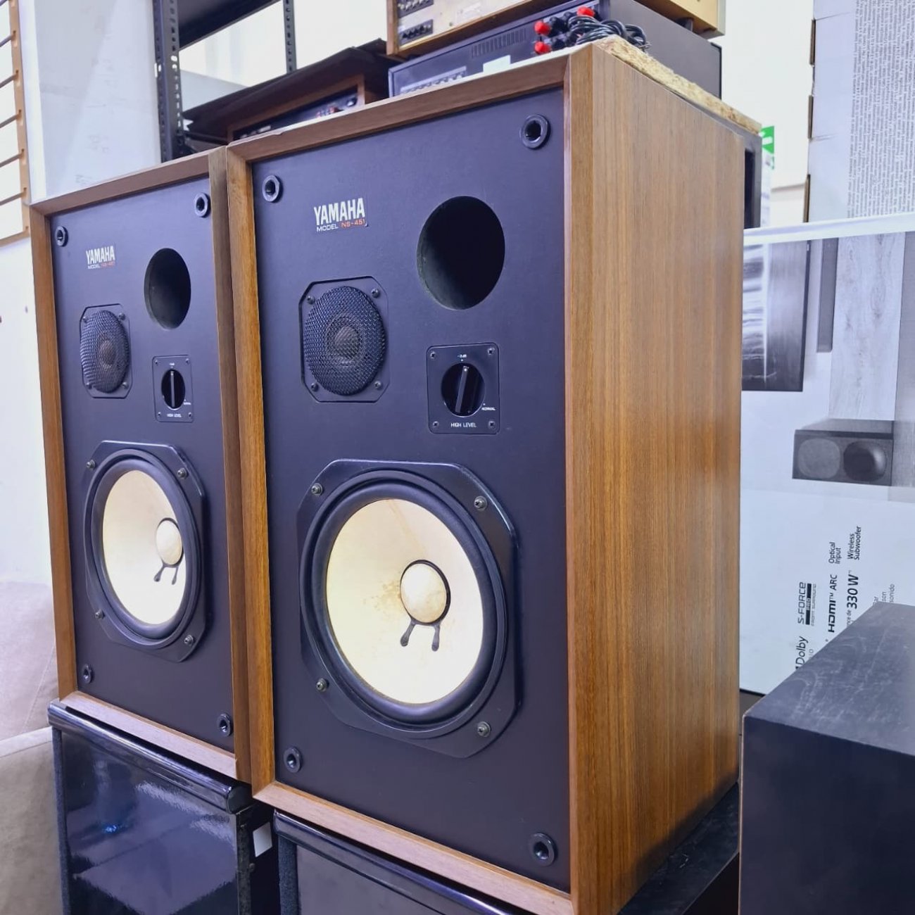 YAMAHA MODELO NS-451