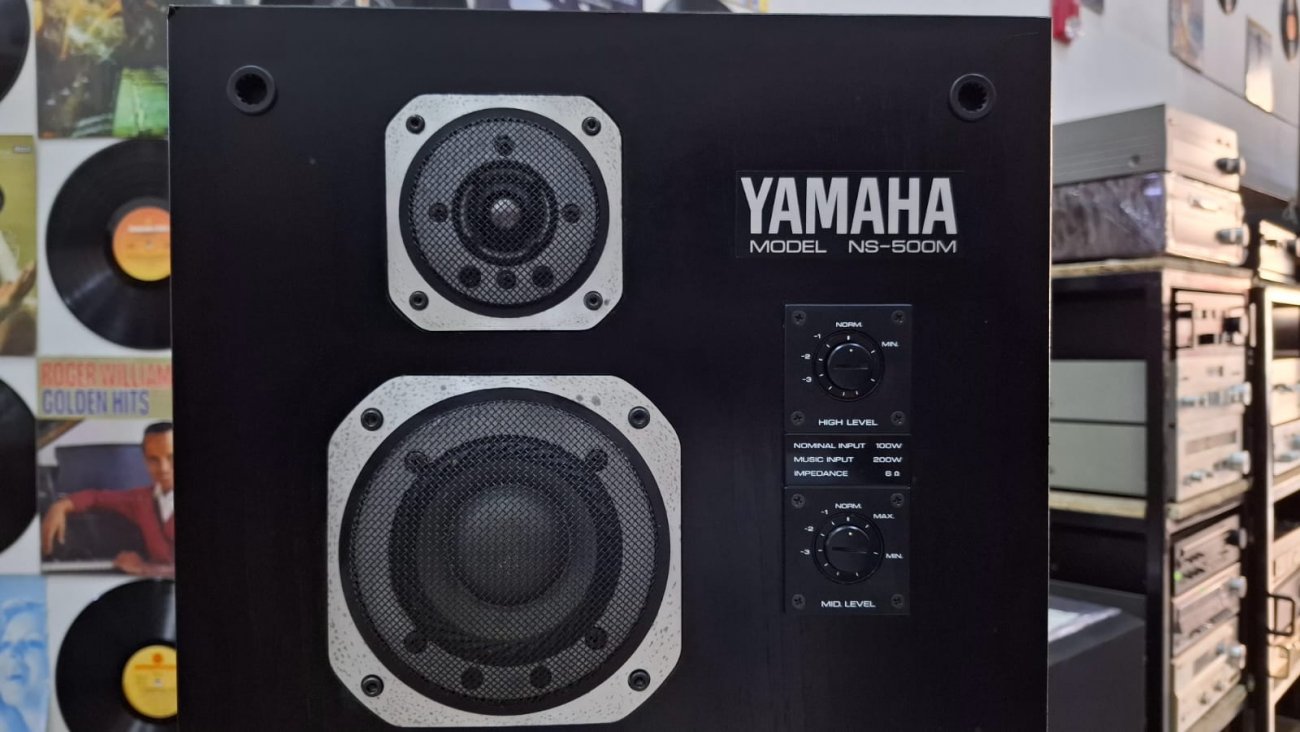 YAMAHA MODELO NS-500M