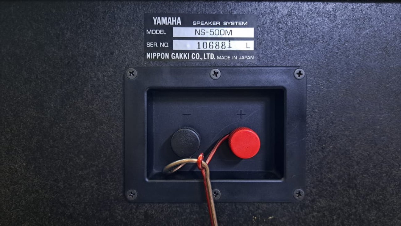 YAMAHA MODELO NS-500M