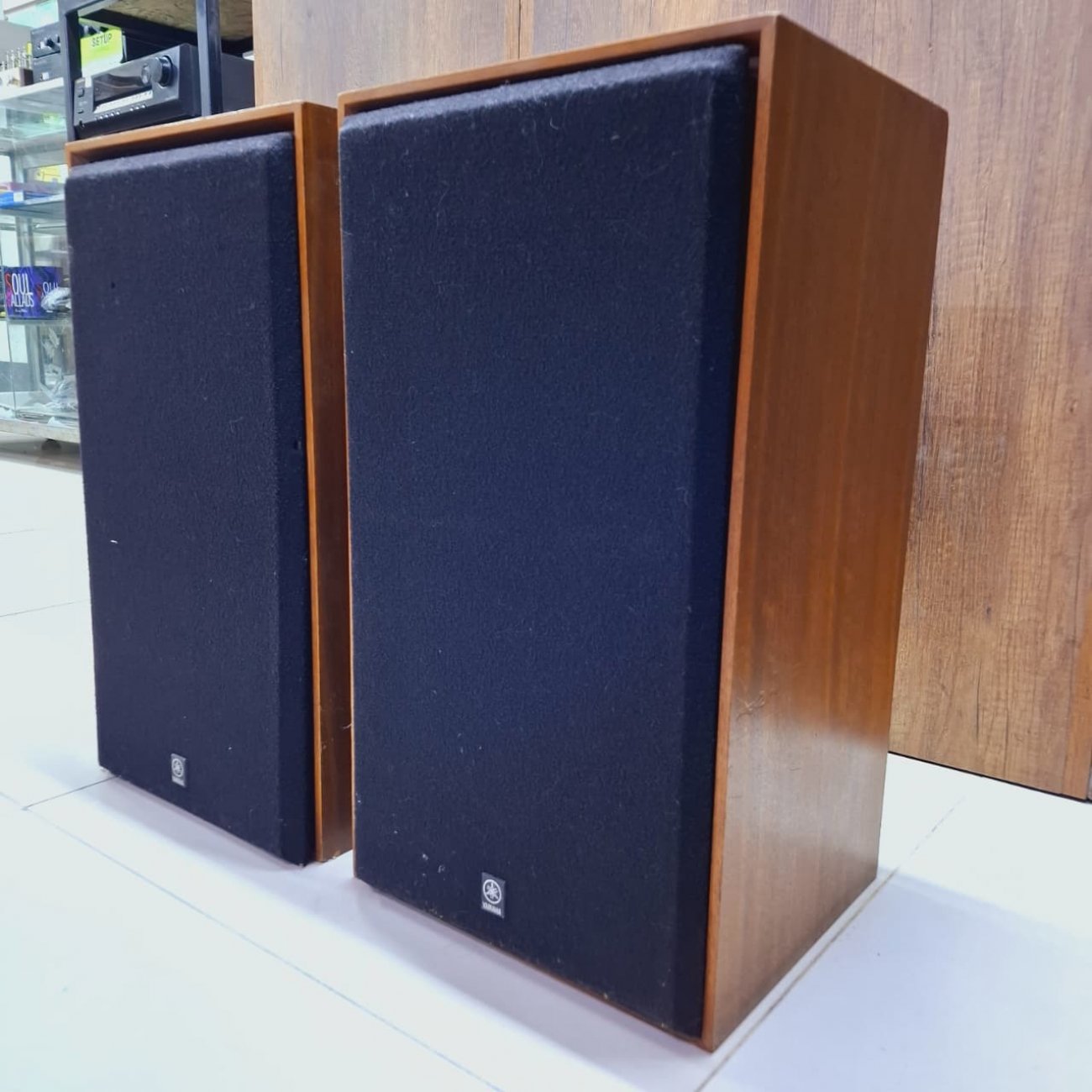 YAMAHA MODELO NS-650