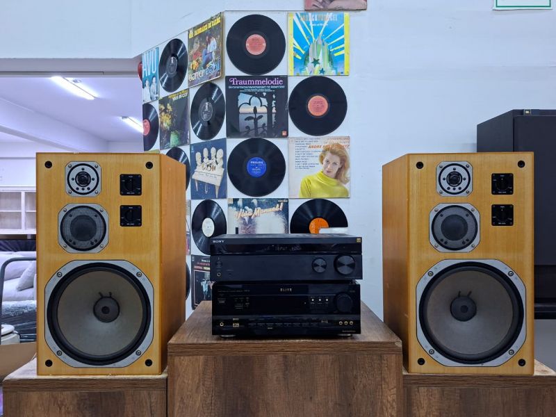 YAMAHA MODELO NS-690