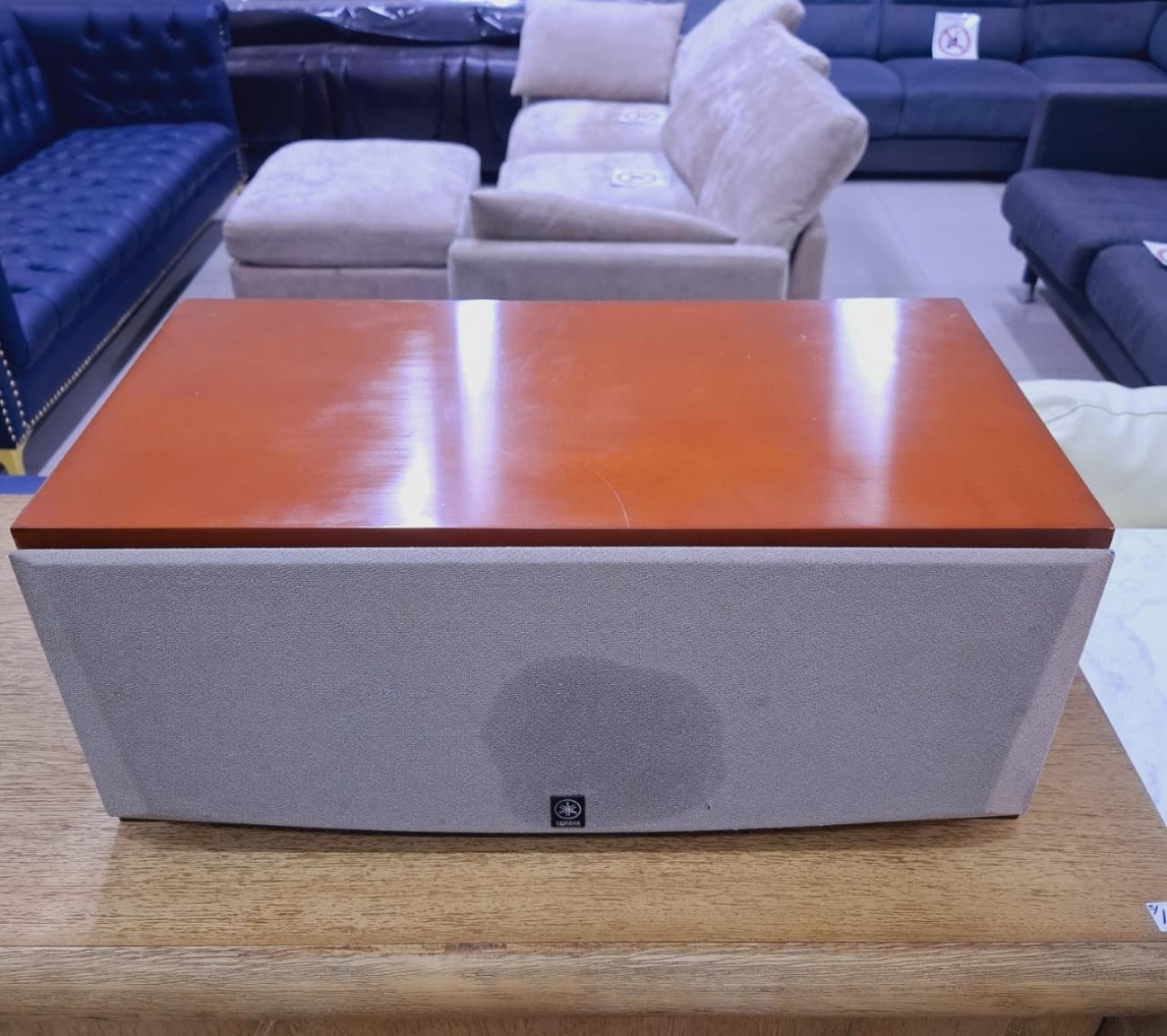 YAMAHA MODELO NS-C7HX