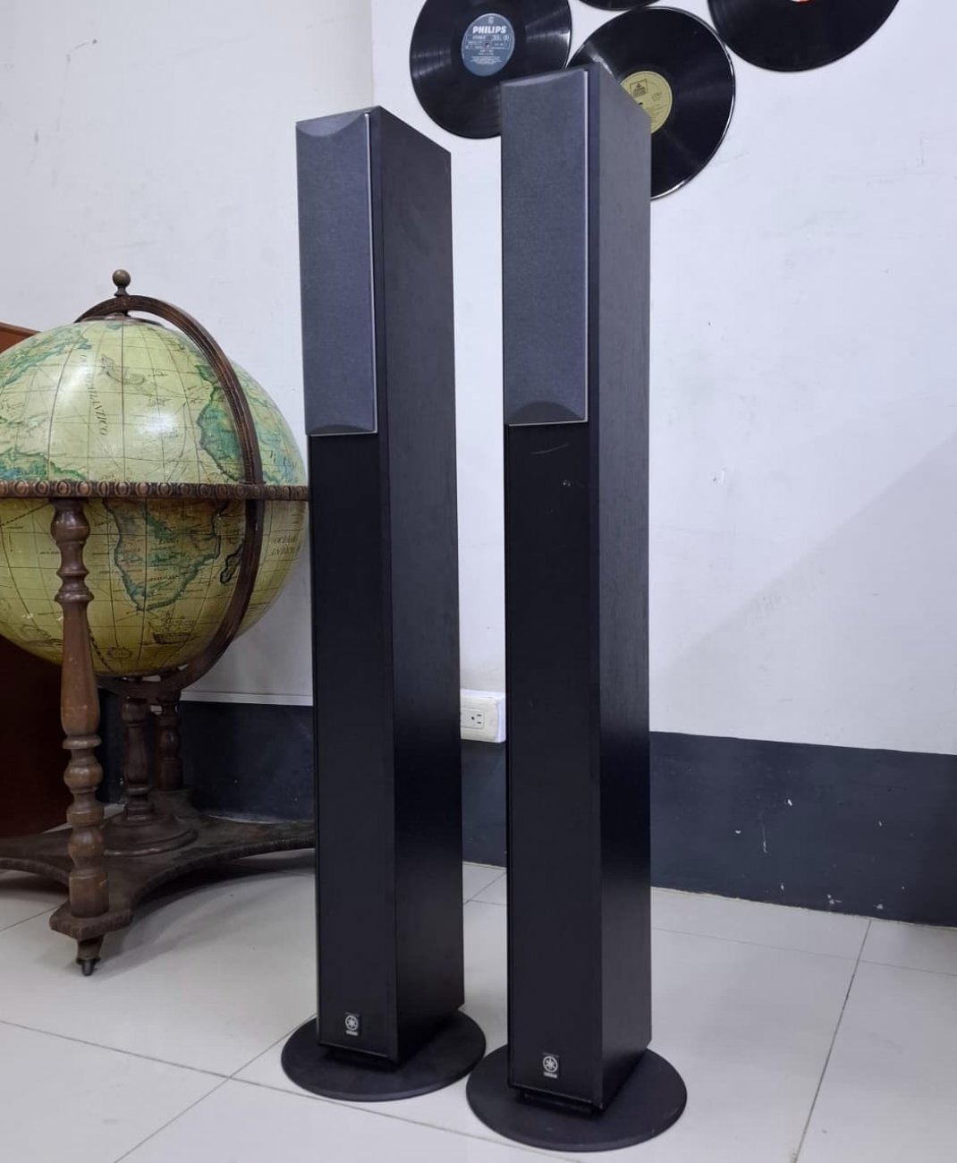 YAMAHA MODELO NS-F210