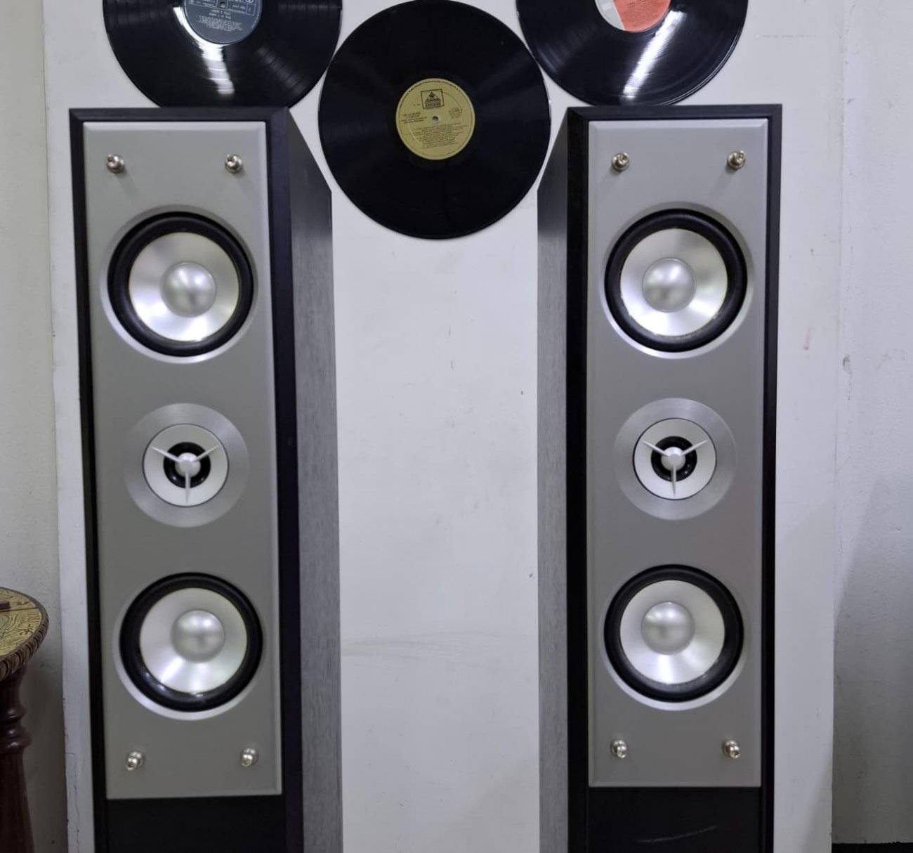 YAMAHA MODELO NS-F210